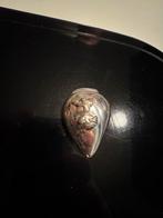 Zilveren sierobject met figuren, Ophalen, Zilver