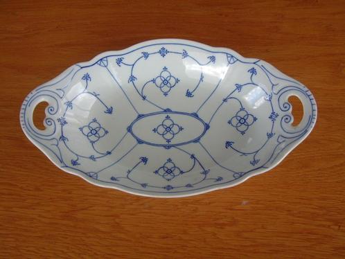 antiek schaal Blau Saks, Antiek en Kunst, Antiek | Schalen, Ophalen of Verzenden