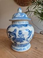Vintage Chinees Gemberpot/Dekselvaas Blauw Wit, Huis en Inrichting, Woonaccessoires | Vazen, Gebruikt, Wit, Aardewerk of Porselein