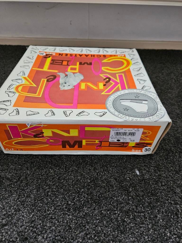 Nieuwe witte kunstschaatsjes maat 30, Sport en Fitness, Schaatsen, Overige merken, Nieuw, Ophalen of Verzenden, Kunstschaatsen