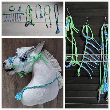 Hobby horse halster en accessoires groen / blauw