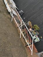 Traphek totale lengte 390cm hoog 80cm exclusief staanders, Ophalen