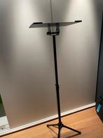 Beamer Statief - Stevig en Verstelbaar, Ophalen, Gebruikt, Beamertafel
