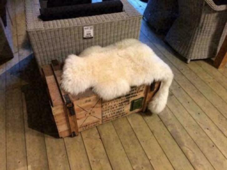 Nieuwe grote schapenvachten wit / bruin of gemelleerd, Huis en Inrichting, Woonaccessoires | Overige, Nieuw, Ophalen of Verzenden