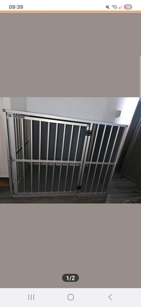 Hundos Kennel L (Handvat mist schroefjes zie omschrijving), Dieren en Toebehoren, Hondenhokken, Zo goed als nieuw, Ophalen