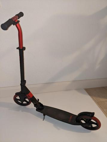 Step,merk Move, 200mm wielen,inklapbaar,vanaf 6jaar/tot100kg beschikbaar voor biedingen