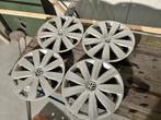 Set van 4 originele Volkswagen wieldoppen, Auto diversen, Wieldoppen, Ophalen, Zo goed als nieuw