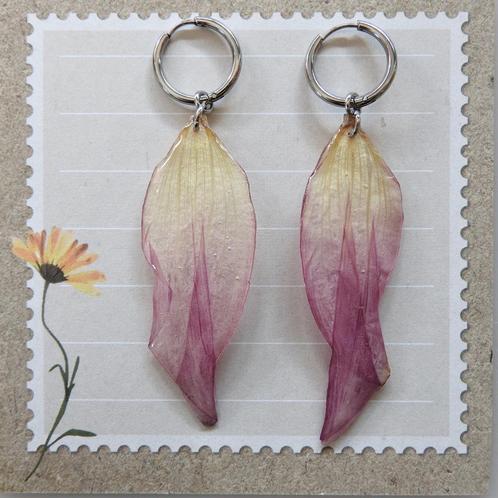 Roze lange Dahlia bloem blad oorbellen:echte gedroogde bloem, Sieraden, Tassen en Uiterlijk, Oorbellen, Nieuw, Hangers, Overige materialen