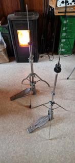 Twee hihat standaards (tama en onbekend) + div. Cymbals, Muziek en Instrumenten, Drumstellen en Slagwerk, Ophalen, Gebruikt, Tama