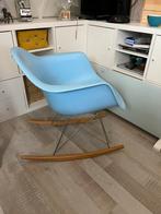 Schommelstoel, Ophalen, Zo goed als nieuw, Wit, Eén