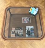 Salontafel met geslepen kristalglas en rotan afleg, Ophalen, 50 tot 100 cm, Vierkant, 50 tot 100 cm