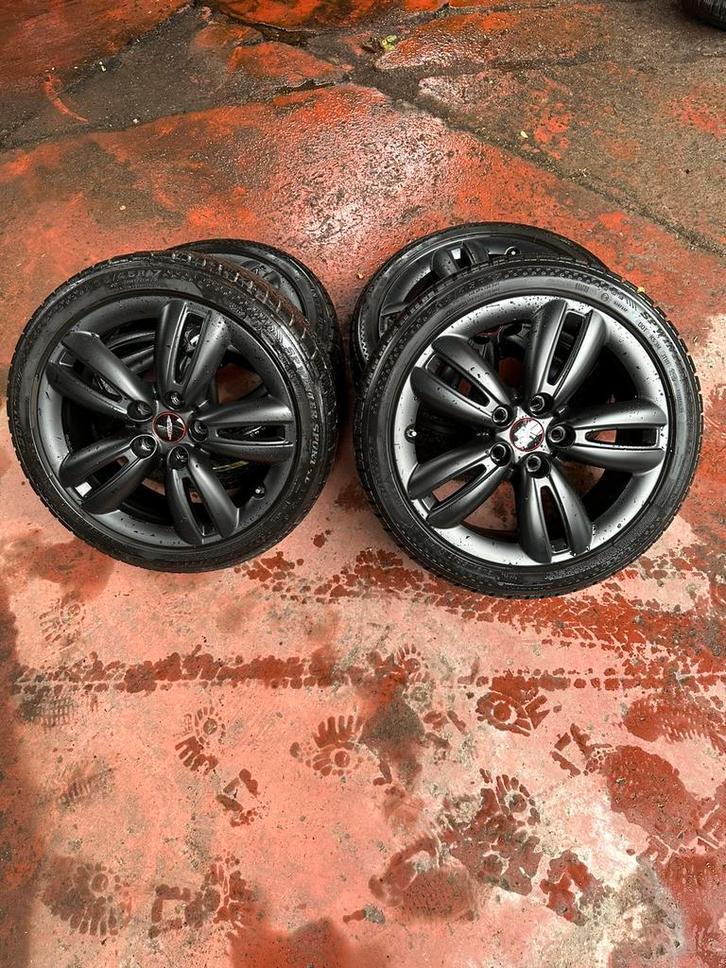 WINTERWIELSET 17” JCW TRACK-SPAAK 501, Auto diversen, Tuning en Styling, Ophalen