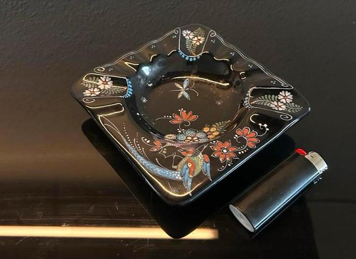 Porceleyne Fles /Famille Noire - Asbak, Antiek en Kunst, Ophalen