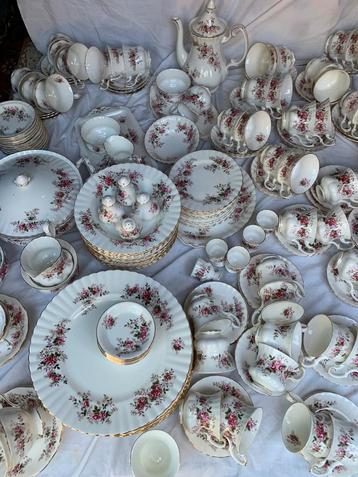 Royal albert ongv 150 stuks lavender rose beschikbaar voor biedingen