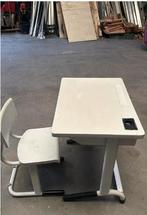 antieke kinderlessenaar bureau met stoel vaste prijs €150, Ophalen of Verzenden