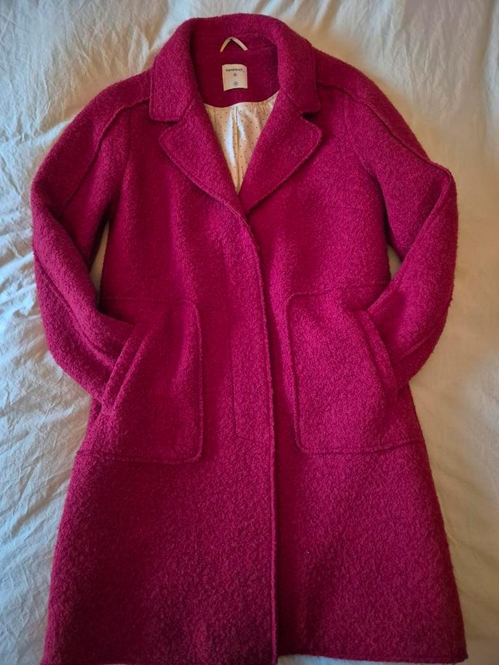 Mooie wintermantel Sandwich - frambooskleur, Kleding | Dames, Jassen | Winter, Zo goed als nieuw, Maat 38/40 (M), Rood, Ophalen of Verzenden