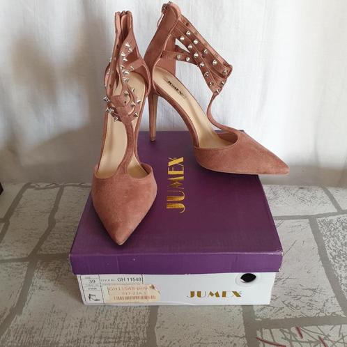 Stoere pumps, oudroze met STUDS! Mt 38+39+40. Merk Jumex, Kleding | Dames, Schoenen, Zo goed als nieuw, Pumps, Roze, Ophalen of Verzenden