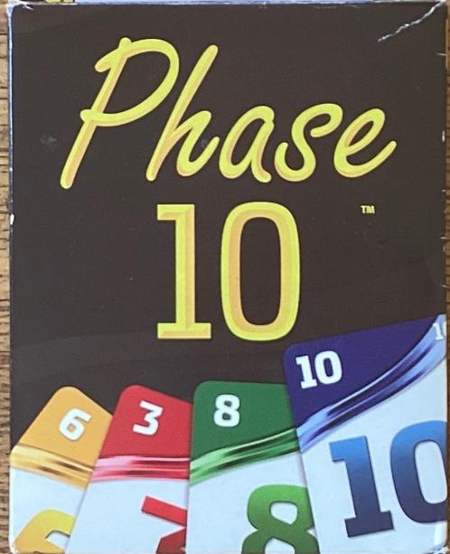 Mattel Games Phase 10, Hobby en Vrije tijd, Gezelschapsspellen | Kaartspellen, Zo goed als nieuw, Ophalen of Verzenden