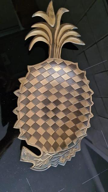 Schaal / schotel Ananas, koper, 60/70s beschikbaar voor biedingen