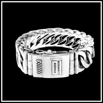 ESTHER BIG (XL) maat E     Buddha to Buddha armband  beschikbaar voor biedingen
