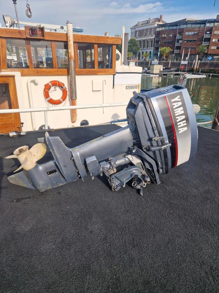 Yamaha 25 pk 2-takt Buitenboordmotor, kortstaart op de hand, Watersport en Boten, Buiten- en Binnenboordmotoren, Gebruikt, Benzine