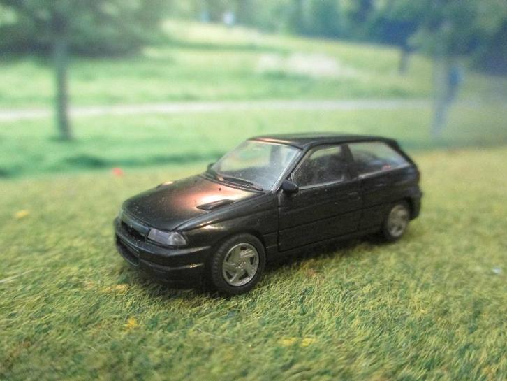 Opel Astra F GSi Hatchback - Rietze geel, Hobby en Vrije tijd, Modelauto's | 1:87, Zo goed als nieuw, Auto, Rietze, Ophalen of Verzenden