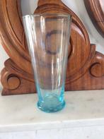 Oud Vintage Blauw Glazen Vaas Glas, Antiek en Kunst, Antiek | Glas en Kristal, Ophalen