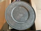 Berendsen Louvre schaal van tin/ tinnen bord Adam&Eva - 40cm, Huis en Inrichting, Overige materialen, Gebruikt, Schaal, Rond