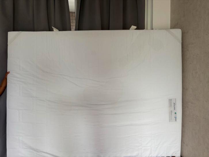 BMM Ortho Medic Matras 180x200, Huis en Inrichting, Slaapkamer | Matrassen en Bedbodems, Zo goed als nieuw, Matras, 180 cm, 200 cm