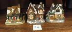 Kerstdorp 3 kleine huisjes   (16), Diversen, Ophalen of Verzenden, Zo goed als nieuw