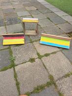 Nieuw 2 gekleurde houten wandplankjes en een kubus roots, Ophalen of Verzenden, Nieuw