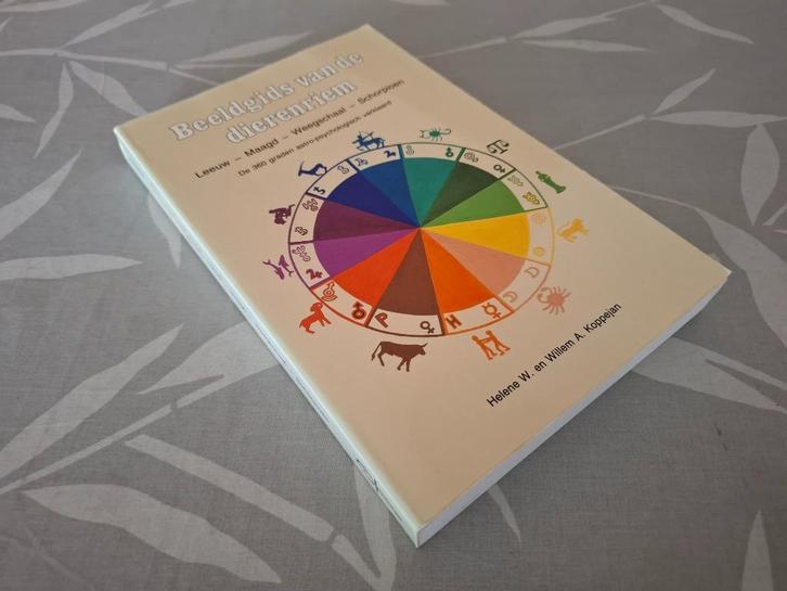 BEELDGIDS VAN DE DIERENRIEM deel 1- Koppejan, Boeken, Esoterie en Spiritualiteit, Zo goed als nieuw, Astrologie, Ophalen of Verzenden