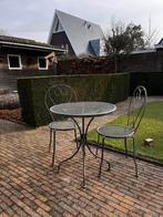 Frans tafeltje en stoelen, Ophalen, Gebruikt, Rond, Metaal