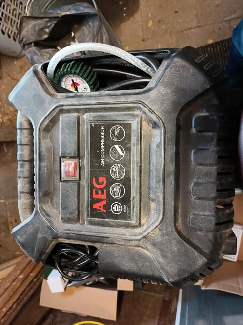 AEG tankloze en olievrije compressor (Aeg pitstop), Doe-het-zelf en Verbouw, Compressors, Gebruikt, 6 tot 10 bar, Minder dan 25 liter