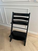 Zwarte stokke kinderstoel tripp trapp, Ophalen, Gebruikt, Meegroeistoel, Stoelverkleiner