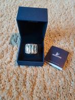 Swarovski ring, Sieraden, Tassen en Uiterlijk, Ringen, 18 tot 19, Gebruikt, Ophalen of Verzenden, Dame