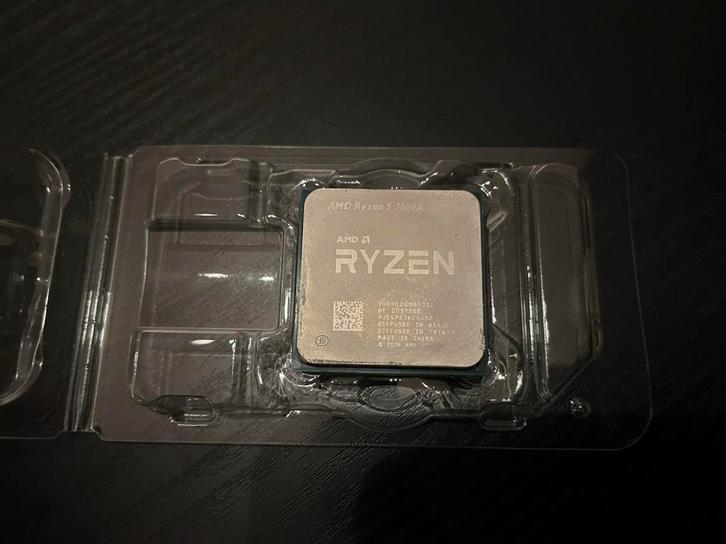 AMD Ryzen 5 3600X processor, Computers en Software, Processors, Gebruikt, 6-core, 3 tot 4 Ghz, Ophalen of Verzenden
