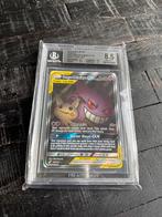 Pokemon Gengar & Mimikyu GX Team Up Beckett 8.5, Hobby en Vrije tijd, Verzamelkaartspellen | Pokémon, Ophalen, Zo goed als nieuw