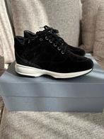 Hogan sneakers scarpe velvet black, Ophalen of Verzenden, Zo goed als nieuw, Zwart, Sneakers of Gympen