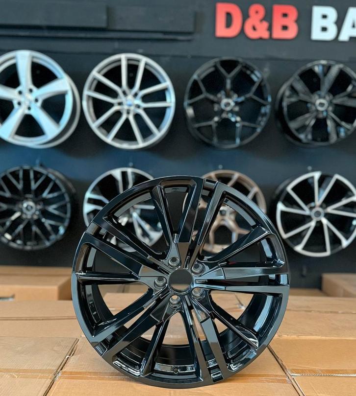 20 inch R design look 5x108 Volvo xc40 xc60 xc70 xc90 v90, Auto-onderdelen, Banden en Velgen, Velg(en), Zomerbanden, 20 inch, 255 mm