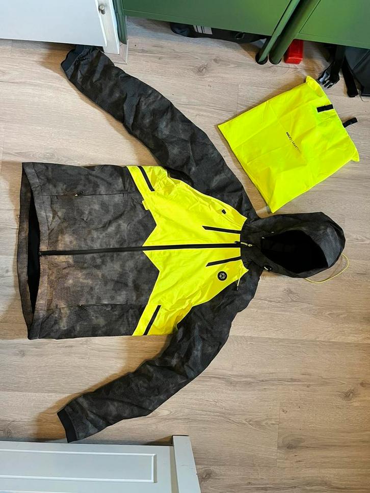 Dames Regenjas en broek AGU commuter series maat M, Fietsen en Brommers, Fietsaccessoires | Fietskleding, Zo goed als nieuw, Dames