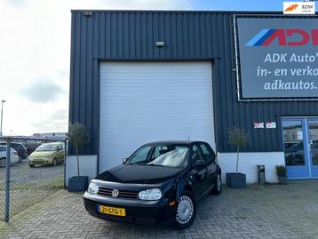 Volkswagen Golf 2.0 Highline STOELVERW/CRUISE/AIRCO/ELEK PAK