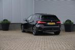 BMW 1-serie 118i Executive Sportline NAP|Pano|Trekh|Cam|Lede, Auto's, 136 pk, Gebruikt, Zwart, 3 cilinders