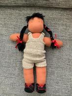 Zonnekind meisjes pop  bruin slap 34 cm, Ophalen, Gebruikt, Babypop