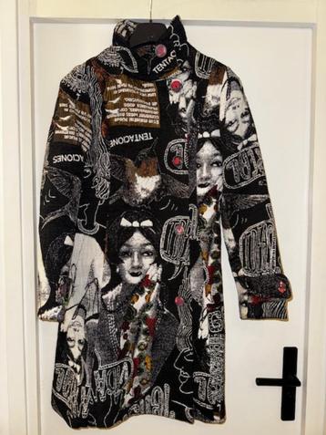 Super mooie Desigual jas beschikbaar voor biedingen