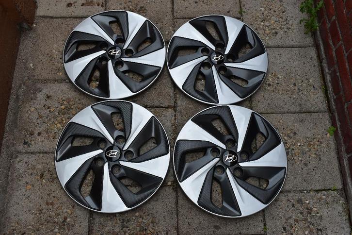 Set van 4 originele wieldoppen Hyundai Ioniq 15 inch, Auto diversen, Wieldoppen, Gebruikt, Ophalen of Verzenden