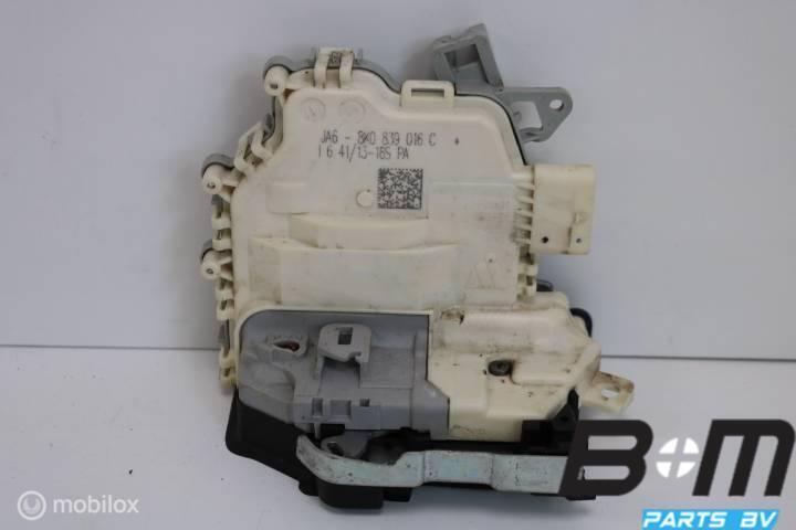 Portierslot RV (bijrijderskant) Audi Q3 Facelift, Auto-onderdelen, Interieur en Bekleding, Gebruikt