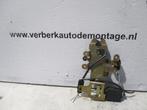 Slotvanger Achterklep Renault Megane (EA) 1997 7700848405, Auto-onderdelen, Gebruikt, Renault Deutschland AG, Dialog.deutschland@renault.de