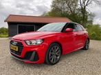Audi A1 Sportback 35 TFSI S Line Edition One Rood, Auto's, Euro 6, 4 cilinders, 150 pk, 49 €/maand