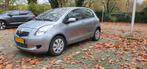 Toyota Yaris 1.3 16V Vvt-i 5DR SOL MMT 2007 Grijs NAVI, Auto's, Metallic lak, Stof, 750 kg, 4 cilinders